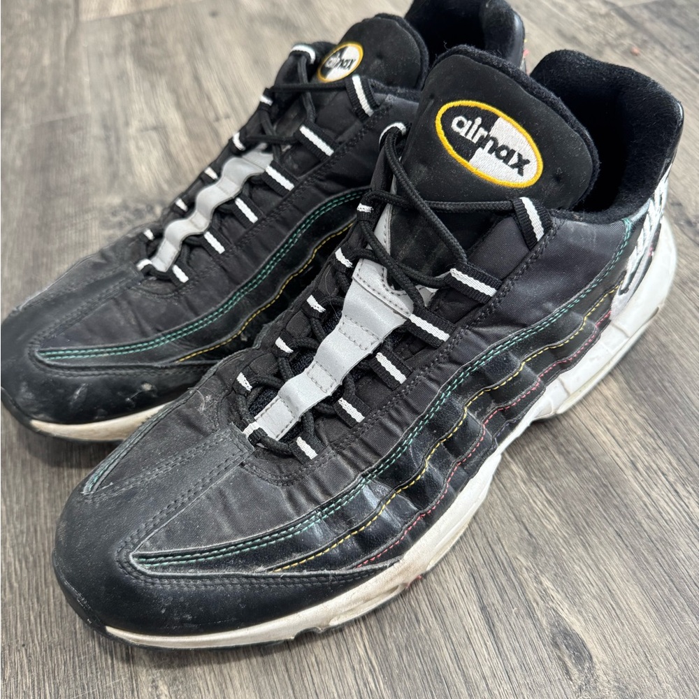 Nike Air Max Black and White Sneakers